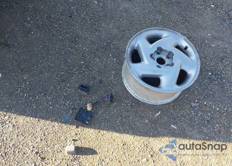 1992 Subaru Svx Lsl z USA, uszkodzony, nr VIN JF1CX3539NH100335